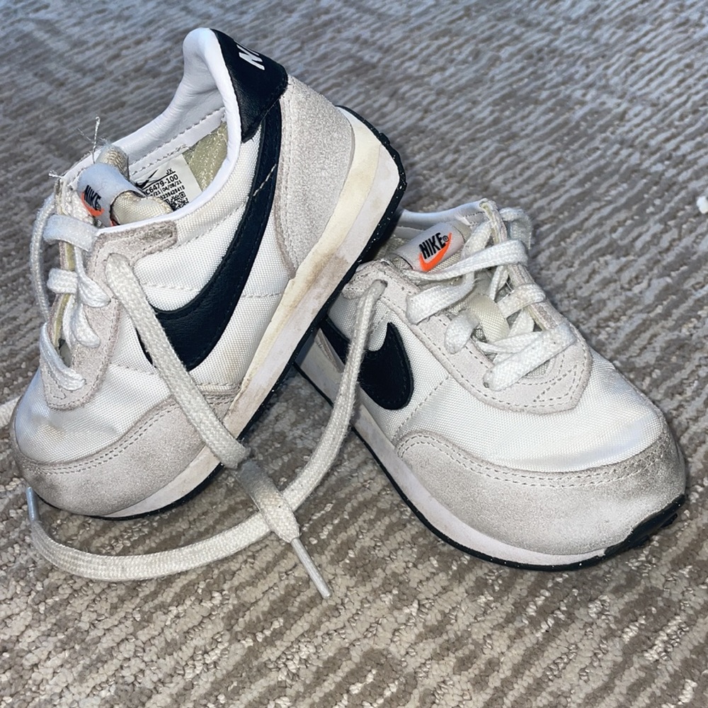 ⭐️Nike Shoes⭐️